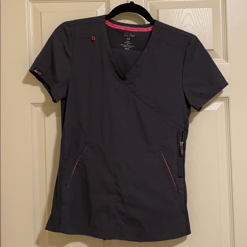 Grey like new scrub set